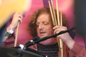 The Outlines @ronx.photos